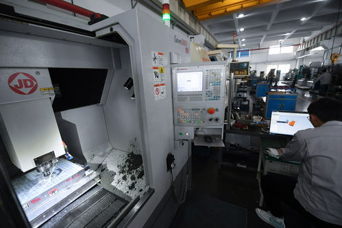 浙江嘉興 數(shù)字化工廠助力保溫瓶產(chǎn)業(yè)升級